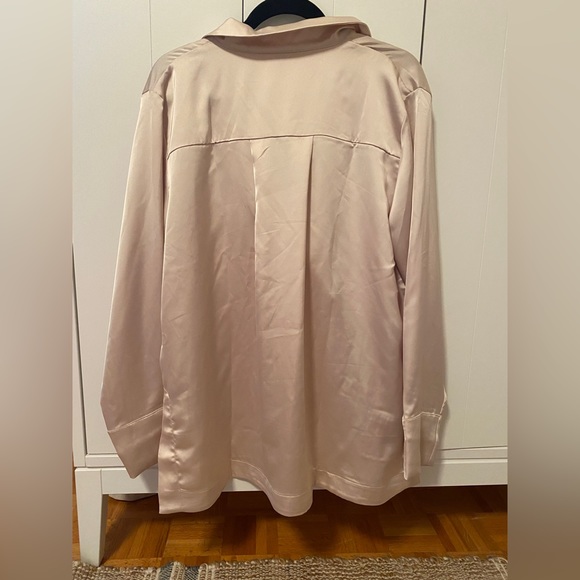 Double Breasted Satin Shirt - Picture 4 of 4